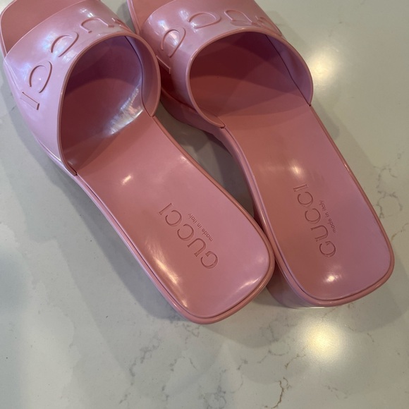 Gucci slides - Picture 7 of 14